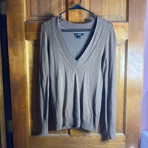 Express Brown Long Sleeve V Neck Sweater. Size M